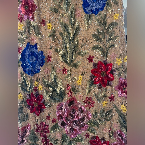 Mac Duggal FLORAL EMBELLISHED SPAGHETTI STRAP GOWN - Picture 11 of 13